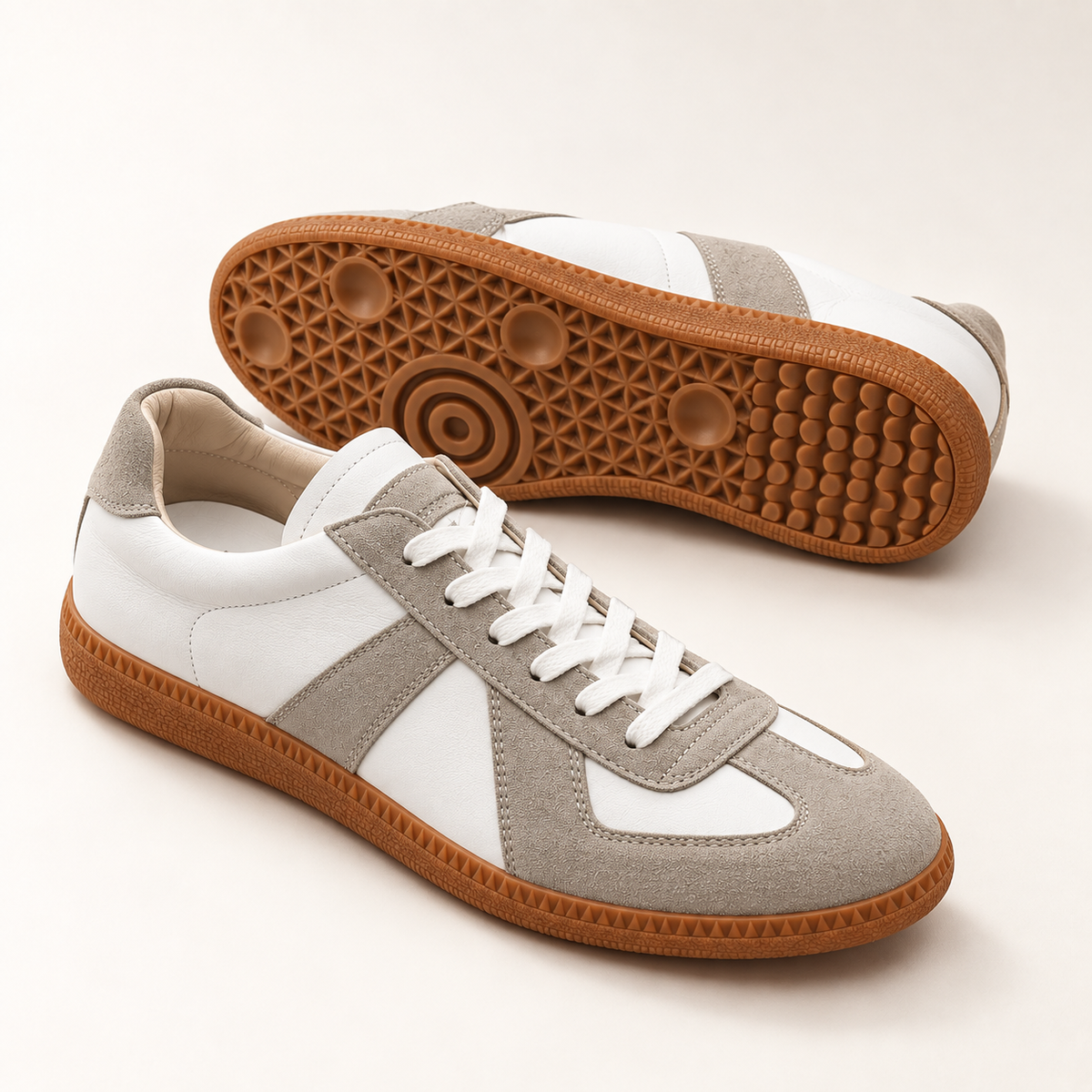 The Valen Trainer retro gum sole detail