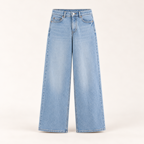 The Valen Wide-Leg Jean in Light Wash Blue, front view